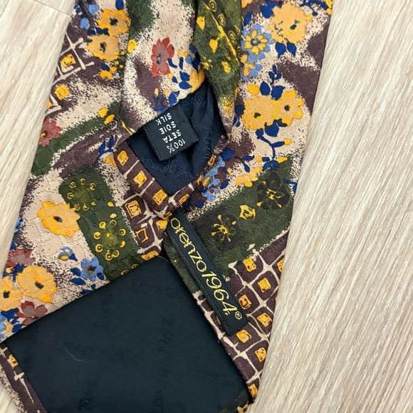 Lorenzo 1964 Vintage Silk Tie Abstract Floral & Geometric Print – Made in Italy - Picture 4 of 4